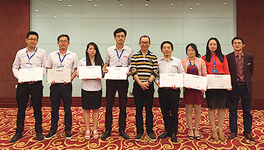 埃及老外来看冲切一体机，外贸部亲自接待