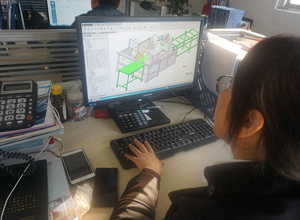 设计部一角-邓氏